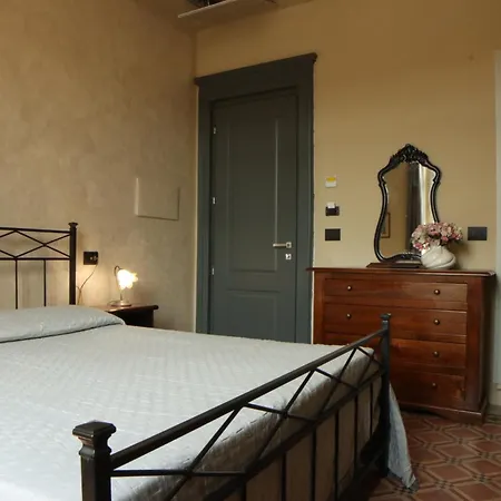 Di Vin Roero Bed & Breakfast